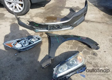 2016 Honda Accord Lx z USA, uszkodzony, nr VIN 1HGCR2F3XGA237665